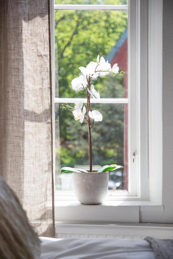 Апарт отель Wow, Foereningsgatan 9 Гётеборг Экстерьер фото