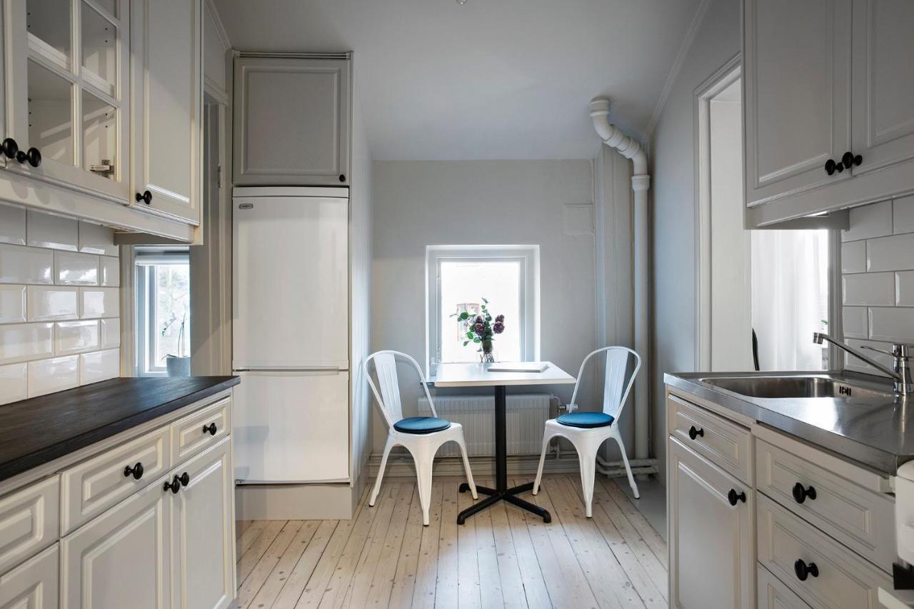 Апарт отель Wow, Foereningsgatan 9 Гётеборг Экстерьер фото